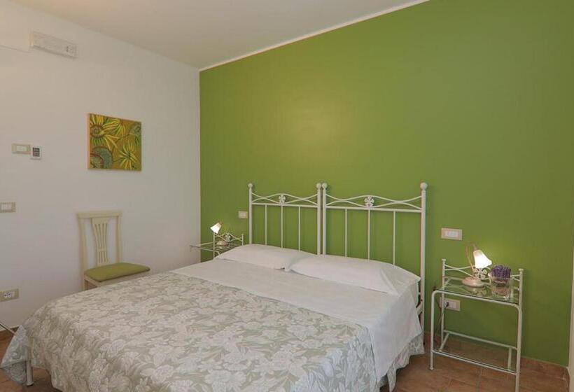 Номер Стандарт, Agriturismo Colle Tripio