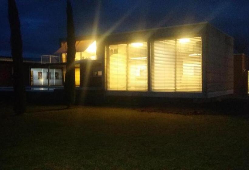 Люкс Вид на Сад, Guest House Località Sorbara