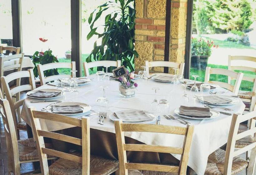 اتاق لوکس, Agriturismo La Collina