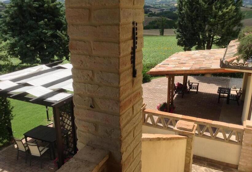 Дом 1 Спальня, Country House Binnella