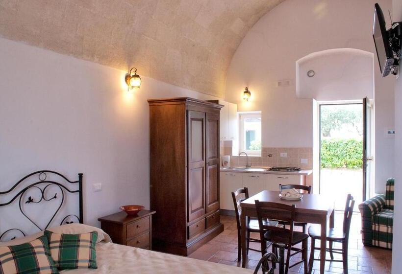 Студия Стандарт, Masseria Strada Agriturismo