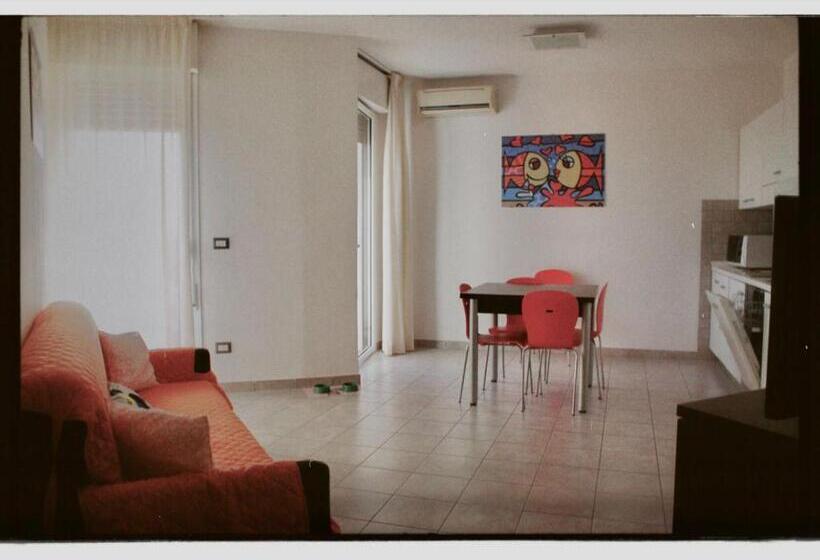آپارتمان 1 خوابه با چشم‌انداز دریا, Tropicana Residence