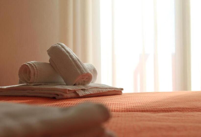 آپارتمان لوکس 1 خوابه, Tropicana Residence