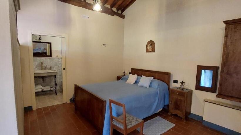 Полулюкс, Agriturismo La Scarpaia