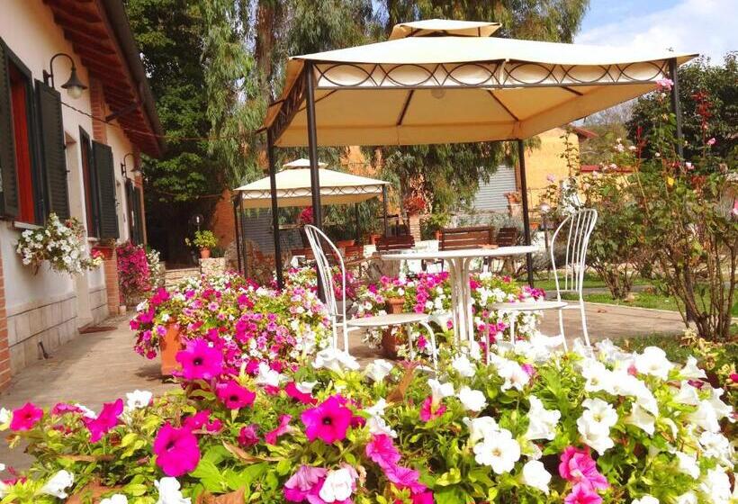 Апартаменты 2 Спальни, Valle Degli Arci