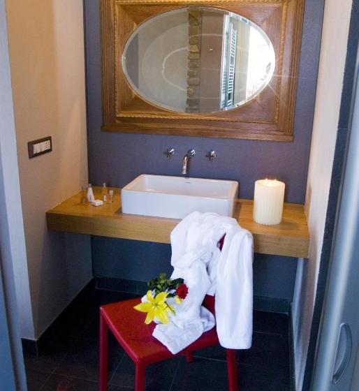 豪华园景房, Relais Borgo Del Gallo