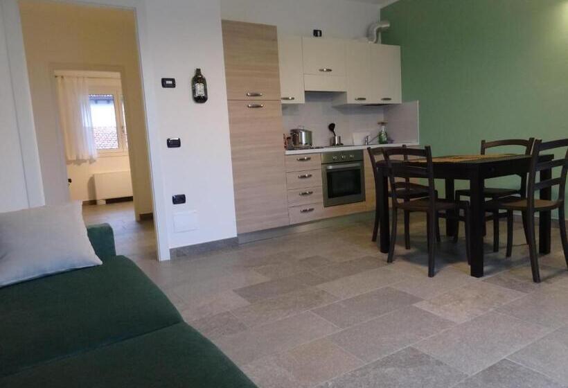 Апартаменты 1 Спальня с Балконом, Helianthus Residence