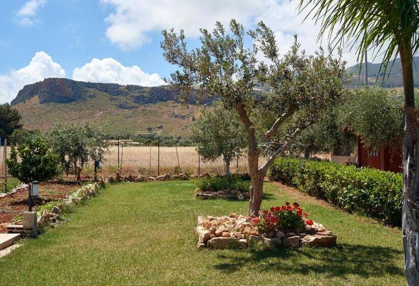 آپارتمان 1 خوابه, Residence I Faraglioni