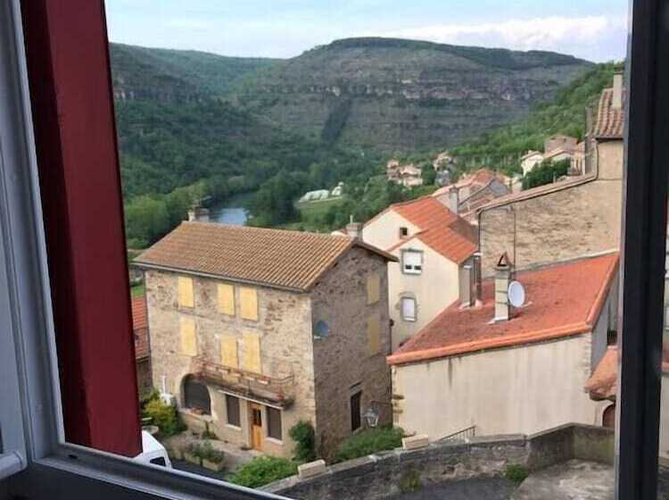 Семейный Номер, Auberge De Saint Rome