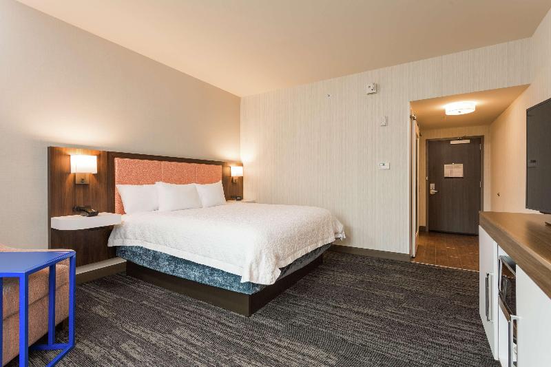 Стандартный Номер Кровать Кинг, Hampton Inn Cumberland