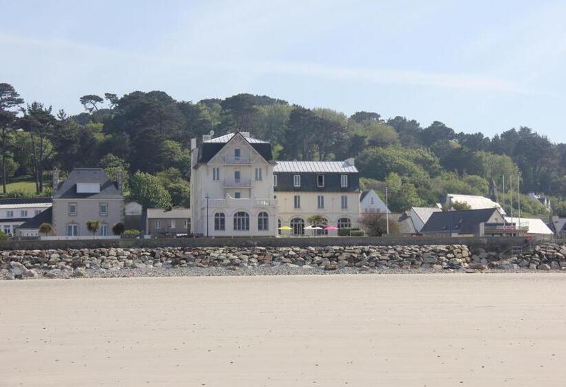 オーシャンビューバルコニー付きワンベッドルームアパートメント, Le Château De Sable