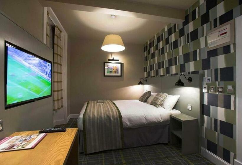 Quarto Estandar, Jolly S Hotel Wetherspoon