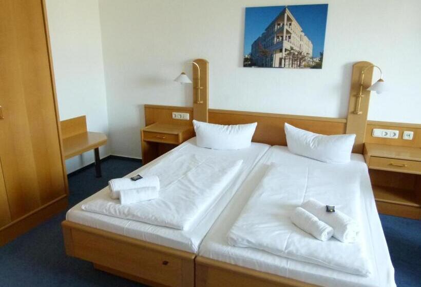 Семейный Номер, Pension Pastow Garni