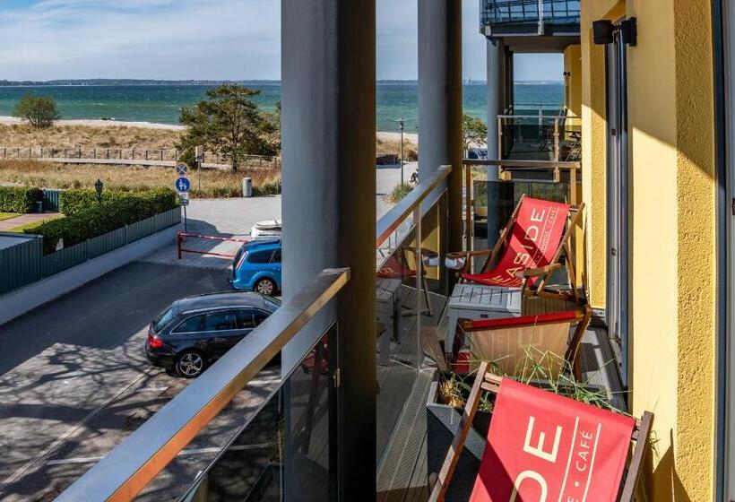 Номер Стандарт с Балконом, Seaside Strand