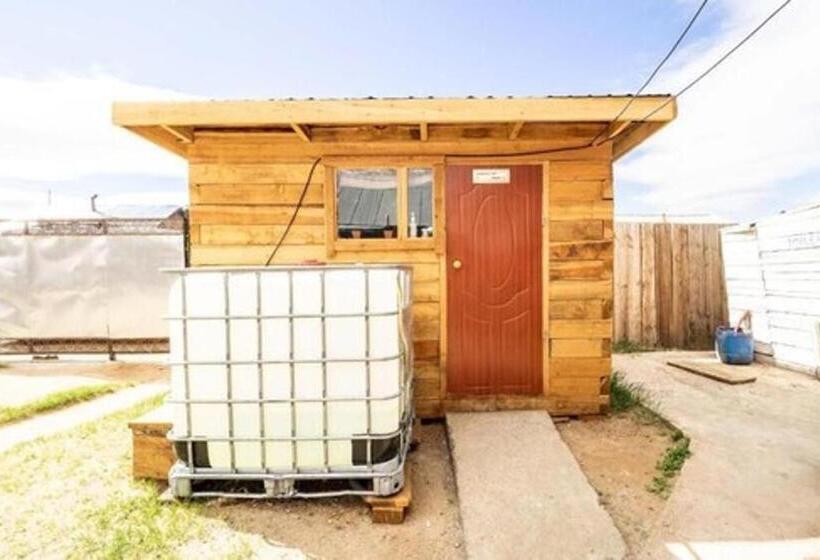 اتاق استاندارد با سرویس بهداشتی مشترک, Mountain View Guest House