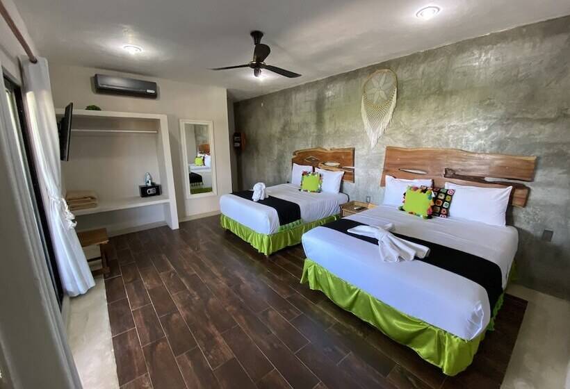 Chambre Familiale, Bahia Tolok