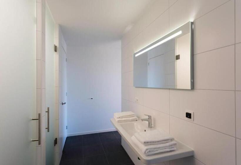 Люкс, Duinhotel Tien Torens