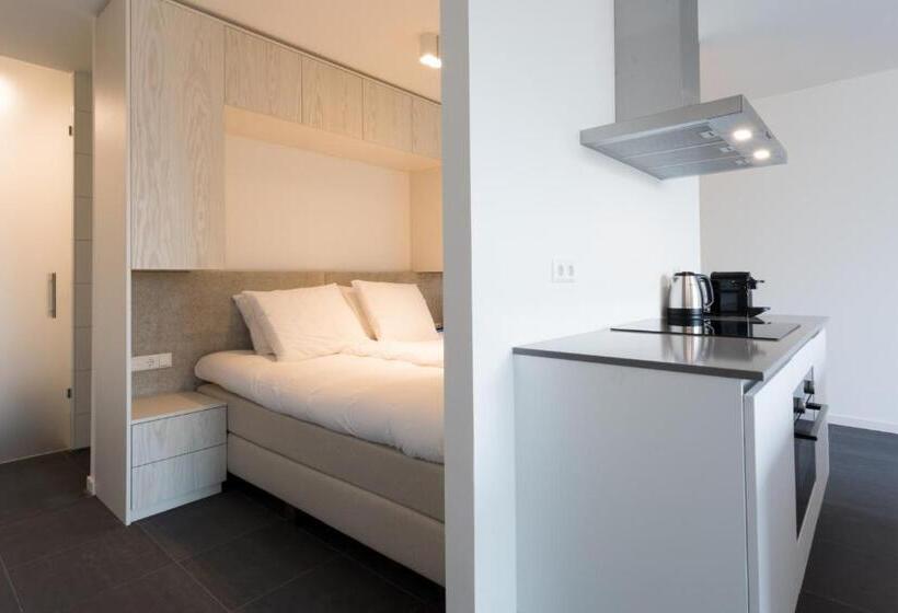 Люкс, Duinhotel Tien Torens