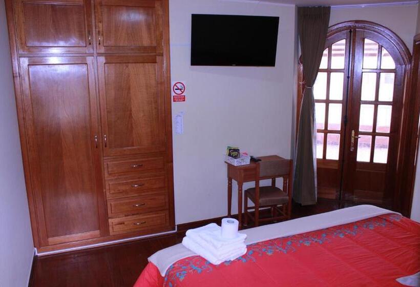 Номер Deluxe Кровать Кинг, The House