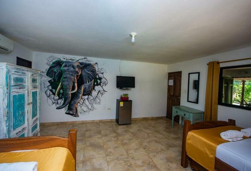スタンダード４人部屋, San Sebastian Del Tonusco