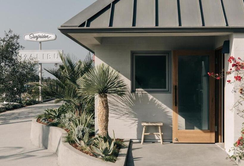 スタンダードルーム, The Surfrider Malibu