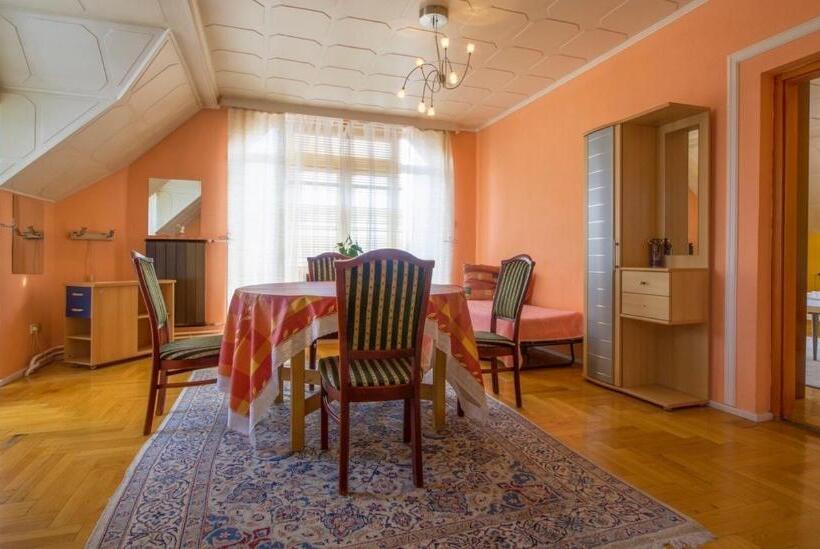 Номер Стандарт Трехместный, Eva Rooms