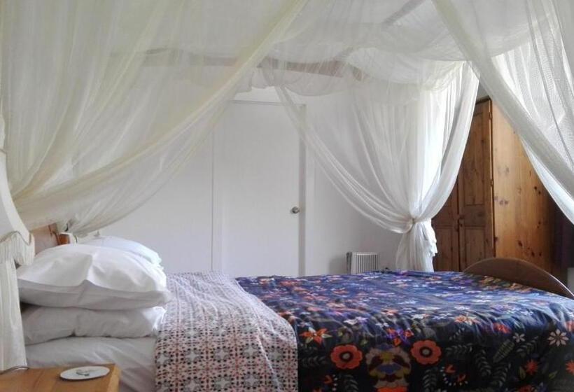 Апартаменты 1 Спальня, Purple Hen Country Lodge