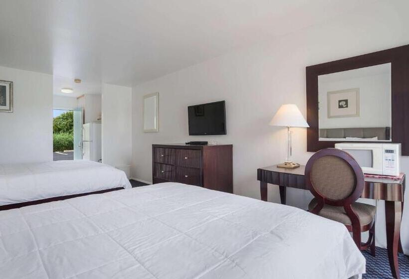 스탠다드 룸, Rodeway Inn At Somers Cove Marina