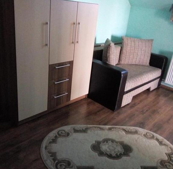 Apartamento 2 Dormitorios, Casa Toma