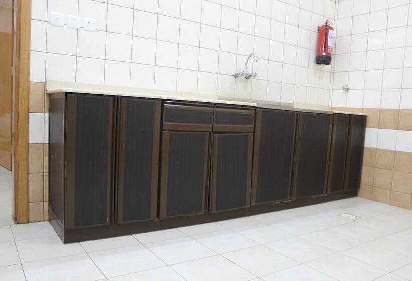 Апартаменты 2 Спальни, Al Eairy Furnished Apartments Al Baha 2