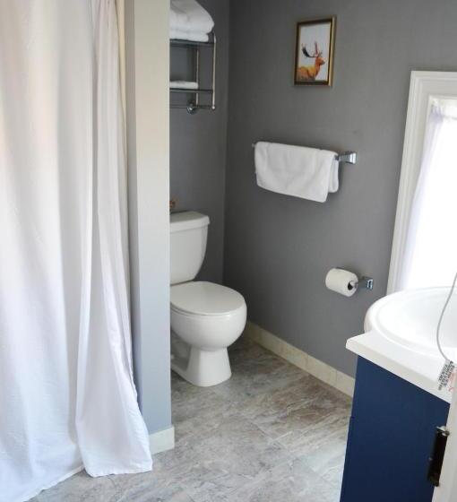 자쿠지 스위트, Mountain View Suites