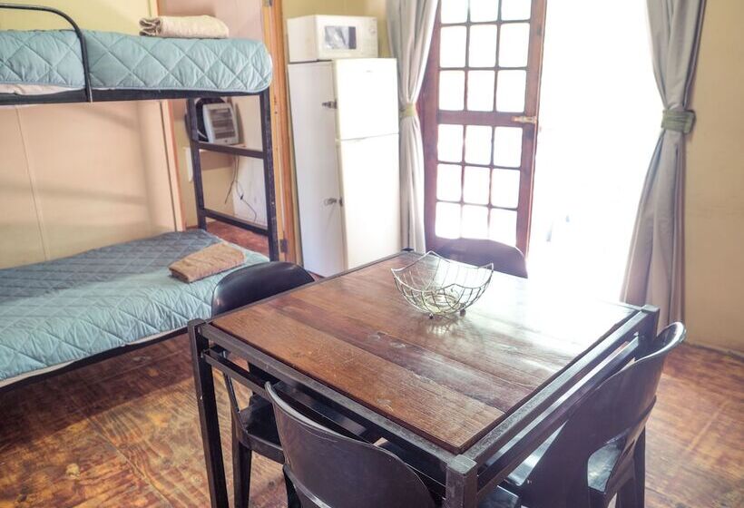 בקתת חדר, Hartbeespoort Holiday Resort