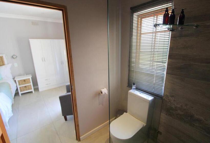 اتاق استاندارد, Lauradale Accommodation