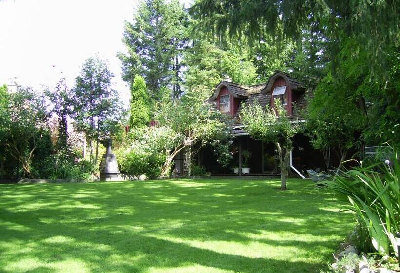 آپارتمان 1 خوابه, Garden House
