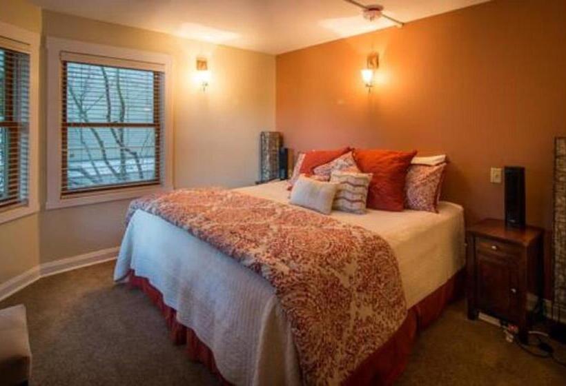 Стандартный Номер Кровать Кинг, The Heron Inn And Day Spa