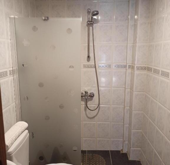 سوییت جونیور با چشم‌انداز استخر, Işıl Suit Apart Otel