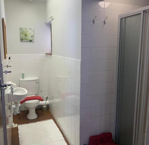 اتاق استاندارد, Aberdour Guesthouse