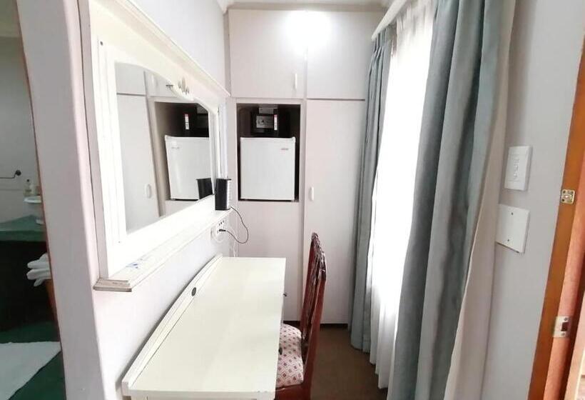 Номер Стандарт Вид на Бассейн, Van Dykshuis Guest House