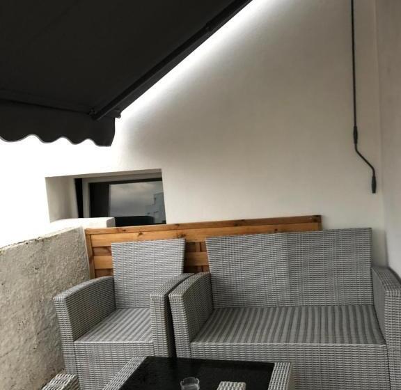 اتاق اکونومی, Relais Sud