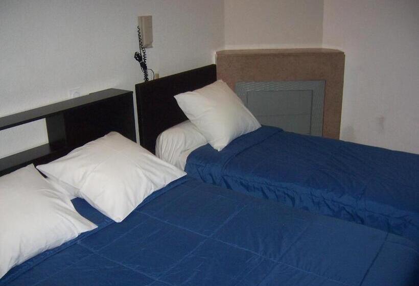 اتاق استاندارد سه نفره, Relais Sud