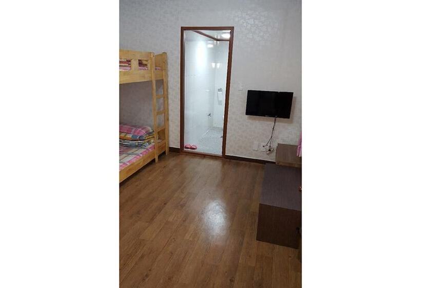 اتاق خانوادگی, Jeju Sunflower Guest House