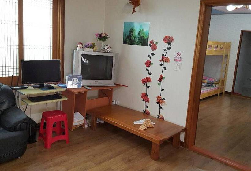 اتاق خانوادگی, Jeju Sunflower Guest House