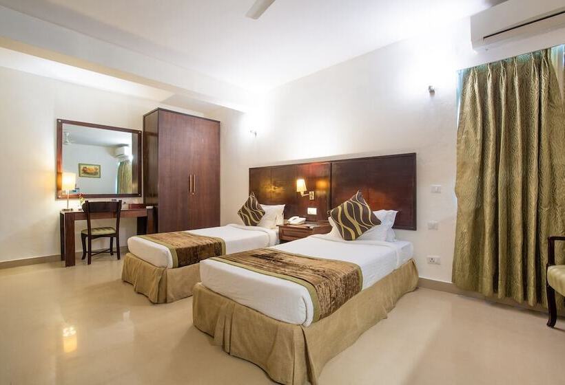 Студия Стандарт, Rosewood Apartment Hotel   Pantnagar