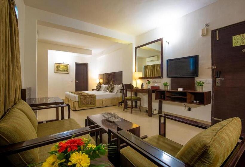 Апартаменты Deluxe 1 Спальня, Rosewood Apartment Hotel   Pantnagar