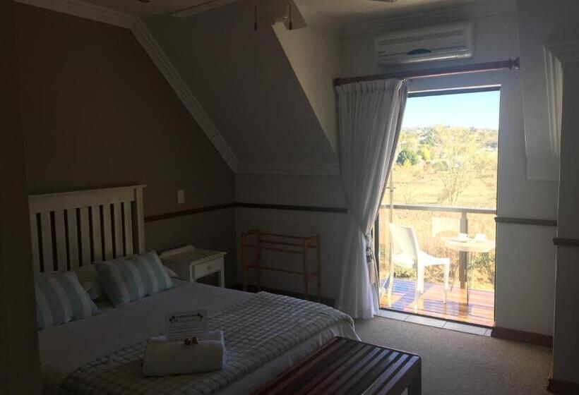 Номер Стандарт, Oewerpalms View