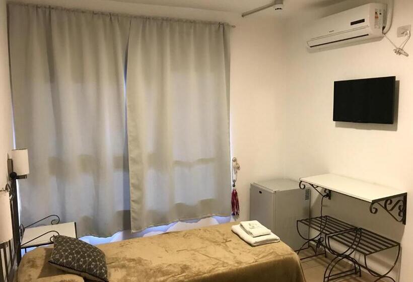 اتاق استاندارد, Faro Del Parque