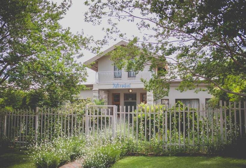 اتاق استاندارد, Mirabel Guesthouse