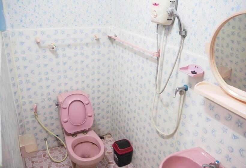 패밀리 방갈로, Three J Guesthouse