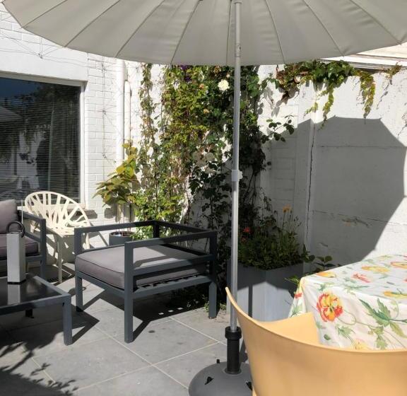 חדר משפחתי, Guesthouse Poppies