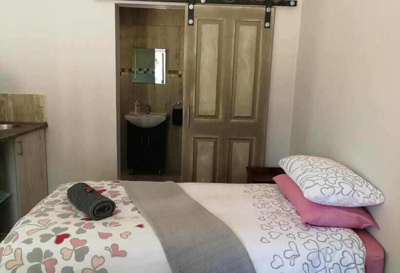 Номер Deluxe, Kalahari Rus